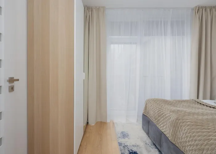 Lux Center Browary Warszawskie By Renters *