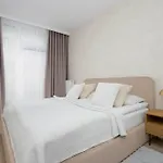 Lux Center Browary Warszawskie By Renters *