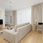 Lux Center Browary Warszawskie By Renters *