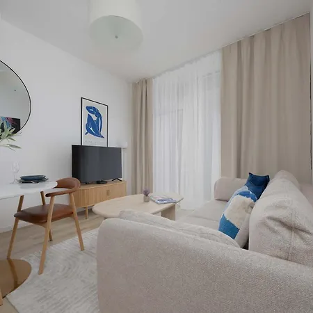 Lux Center Browary Warszawskie By Renters