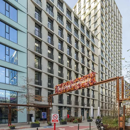 Lux Center Browary Warszawskie By Renters