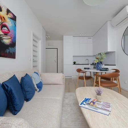 Apartment Lux Center Browary Warszawskie By Renters Warschau