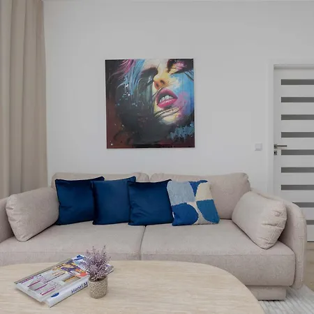 Lux Center Browary Warszawskie By Renters