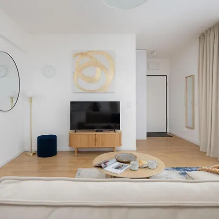 Lux Center Browary Warszawskie By Renters *
