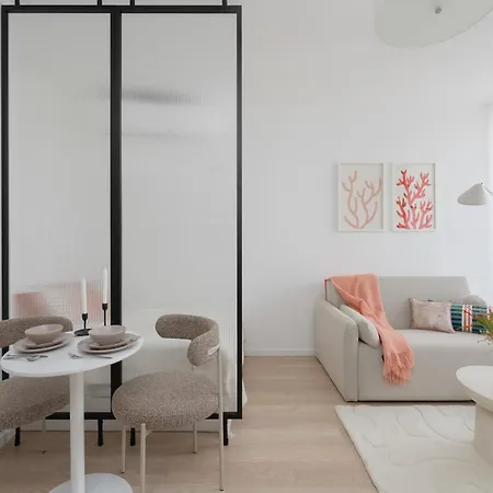 Lux Center Browary Warszawskie By Renters *
