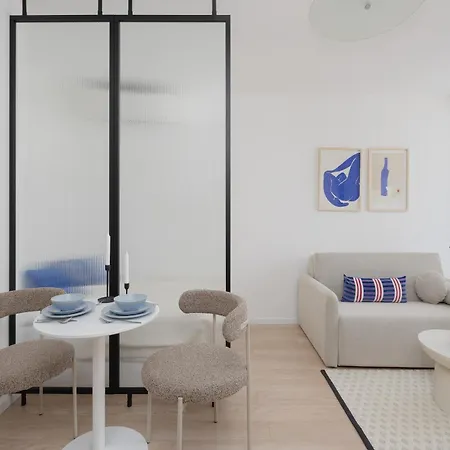 Lux Center Browary Warszawskie By Renters *