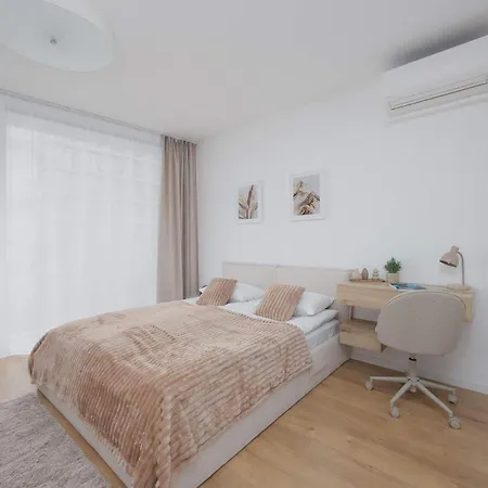 Apartment Lux Center Browary Warszawskie By Renters *