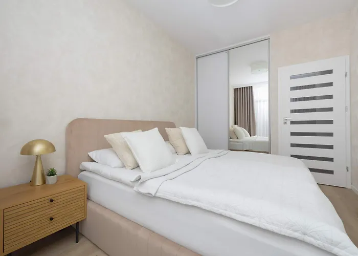 Lux Center Browary Warszawskie By Renters アパート