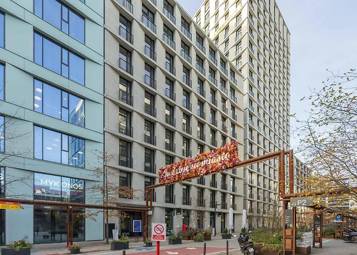 Lux Center Browary Warszawskie By Renters