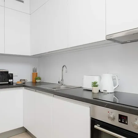 Lux Center Browary Warszawskie By Renters *