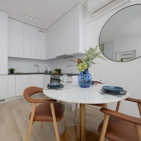 Lux Center Browary Warszawskie By Renters * Varsavia