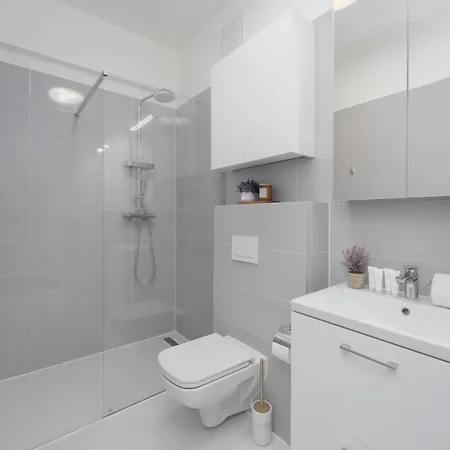 Lux Center Browary Warszawskie By Renters