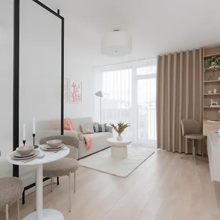 Lux Center Browary Warszawskie By Renters