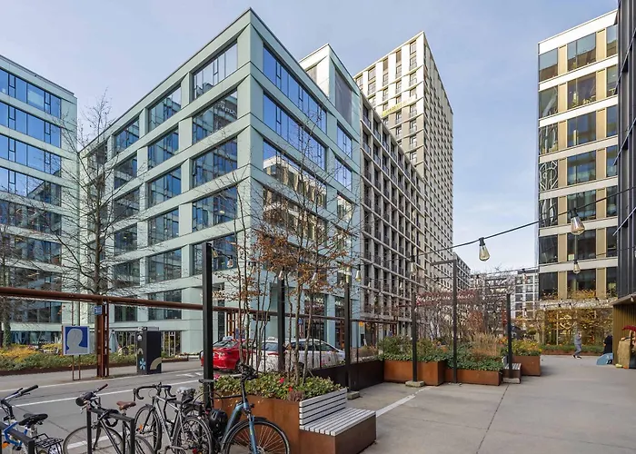 Lux Center Browary Warszawskie By Renters